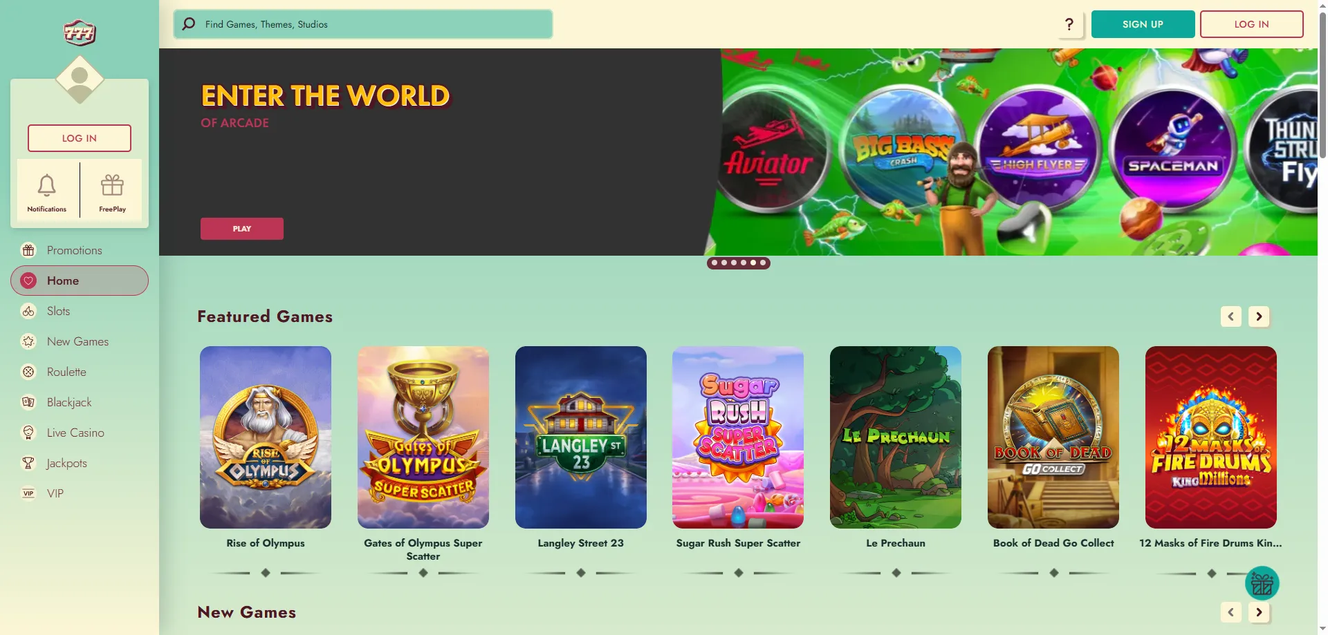 777 Casino customer service team helping players online 24/7